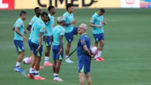 Dorival Júnior confirma mudanças no time titular do Brasil