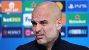 Pep Guardiola em coletiva de imprensa, antes de jogo contra Sparta Praga