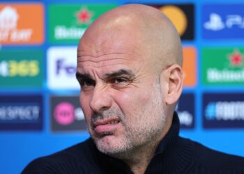 Pep Guardiola em coletiva de imprensa, antes de jogo contra Sparta Praga