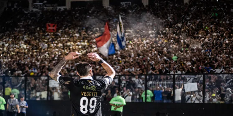 Vegetti fala que Vasco vai pela vida ou morte contra o Corinthians