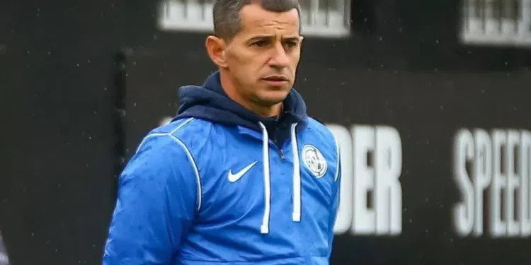 Técnico do San Lorenzo se demite por pênalti perdido? Entenda