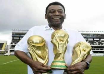Pelé já venceu a Bola de Ouro? Veja como funciona a premiação