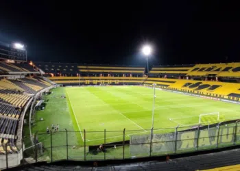 Peñarol x Botafogo terá torcida única no Uruguai; Entenda tudo