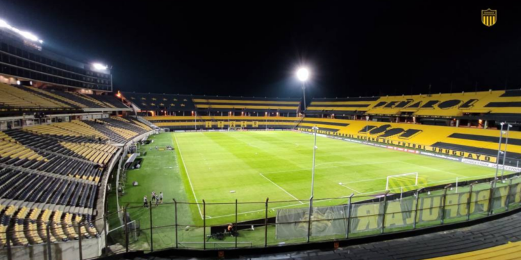 Peñarol x Botafogo terá torcida única no Uruguai; Entenda tudo