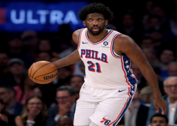 Joel Embiid está sendo investigado pela NBA após polêmica; Veja