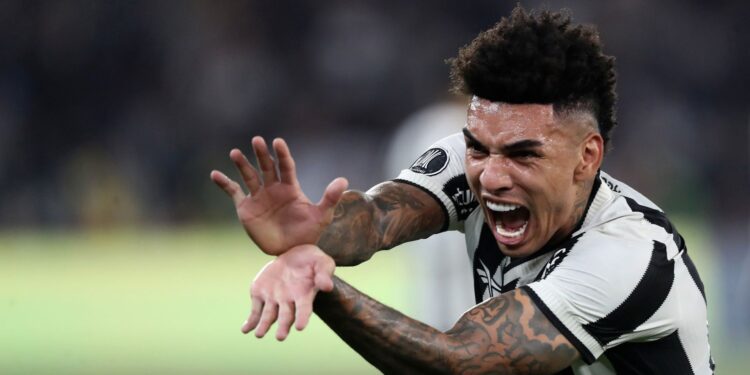 Jornais uruguaios exaltam Botafogo após goleada