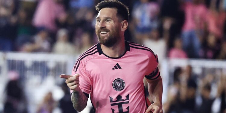 Jornal criticou presença de Messi no super Mundial