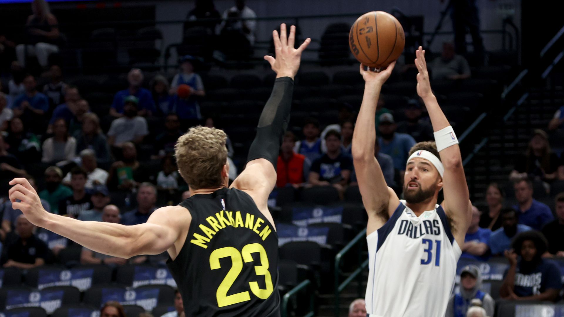 Klay Thompson em ação pelo Dallas Mavericks