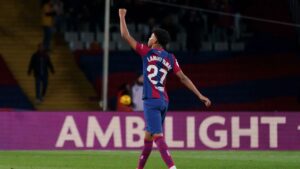 Lamine Yamal foi aplaudido em pleno Santiago Bernabéu