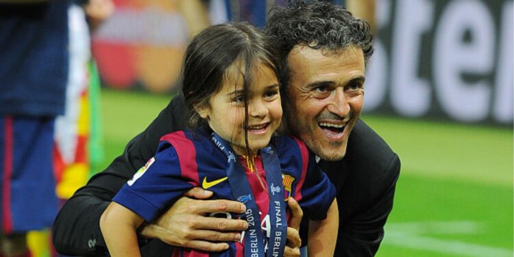 Luis Enrique emociona ao falar sobre a morte da filha Xana