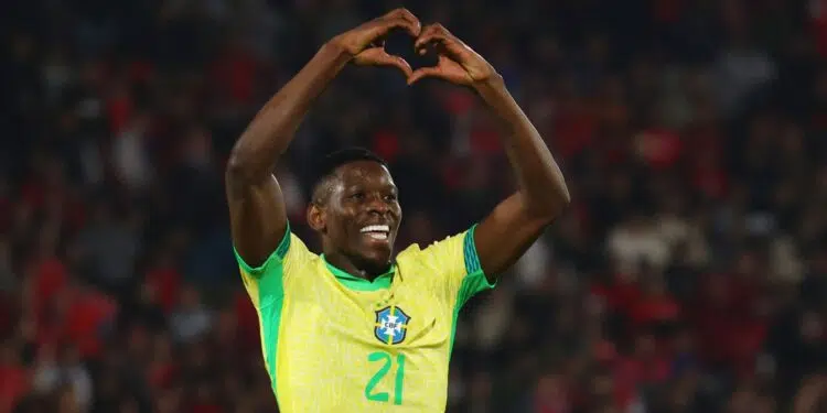 Luiz Henrique vislumbra melhora da Seleção após vitória