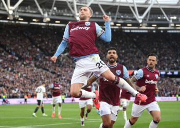Manchester United perde para West Ham na Premier League