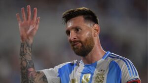 Messi projeta aposentadoria após show pela Argentina