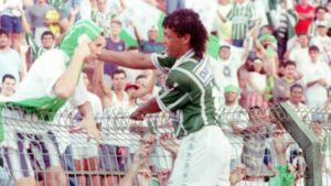 Morre Tonhão, ex-jogador do Palmeiras