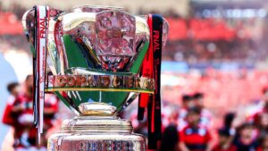 Alético-MG, Vasco, Corinthians e Flamengo chegam com diferentes bagagens para as semifinais da Copa do Brasil