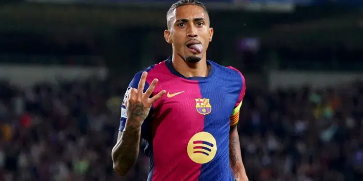 Raphinha comemora boa fase no Barcelona