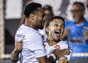 Santos bate o Ituano na Série B