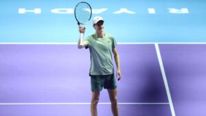 Sinner vence Djokovic no Six Kings Slam