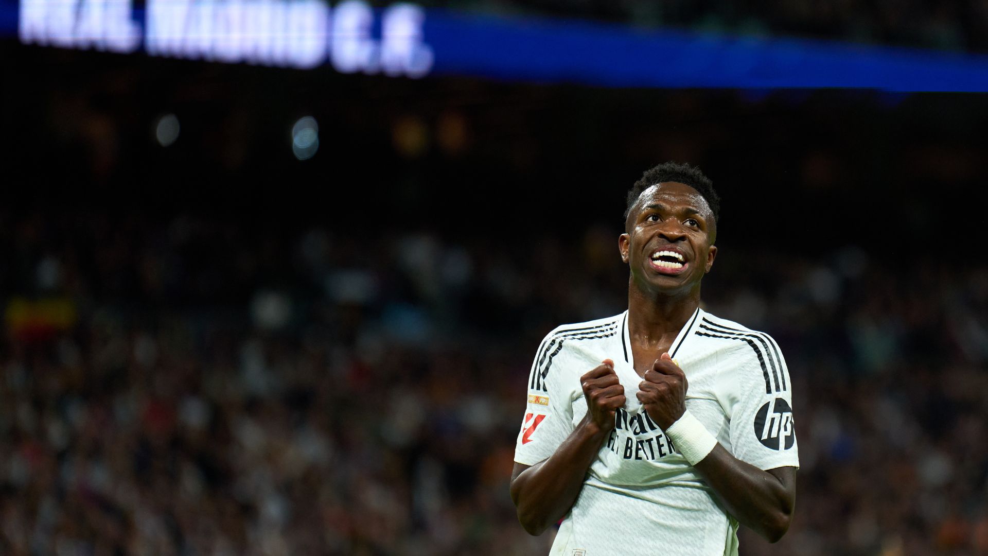 Vinicius Júnior lamentando no último Real Madrid x Barcelona