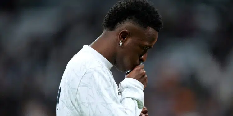 Vini Jr se manifesta após segundo lugar na Bola de Ouro