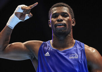 Wanderley “Holyfield” Pereira assinou contrato de três lutas profissionais - Divulgação