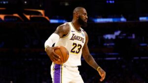 LeBron James, do Los Angeles Lakers, durante partida contra o Toronto Raptors