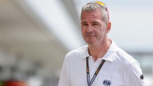 Niels Wittich, ex-diretor de corridas da Fórmula 1, durante GP do Japão