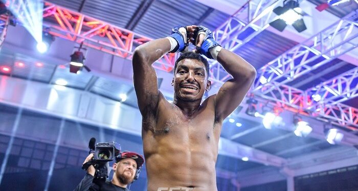 Lutador tem um cartel de 31 vitórias e quatro derrotas - Foto: Divulgação