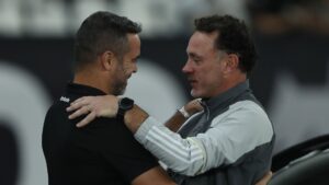 Artur Jorge e Gabriel Milito, treinadores do confronto Atlético-MG x Botafogo