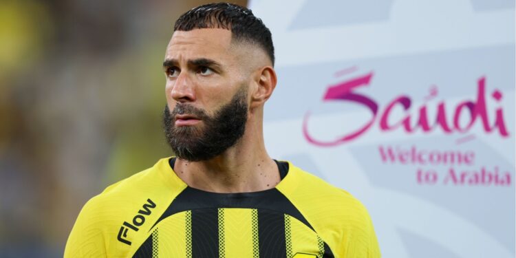 Benzema opina sobre Mbappé no Real Madrid