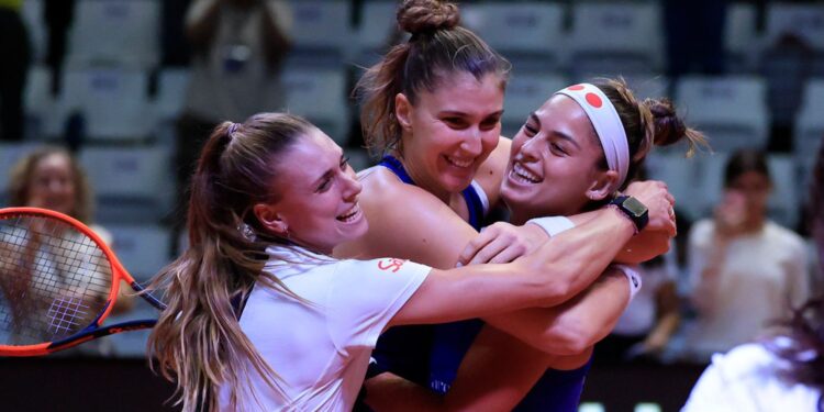 Time Brasil celebra vitória na BJKC.