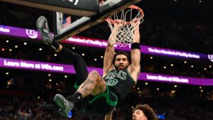 Jayson Tatum em ação, em Celtis x Nets