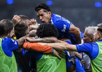 Cruzeiro vence Criciúma no Brasileirão