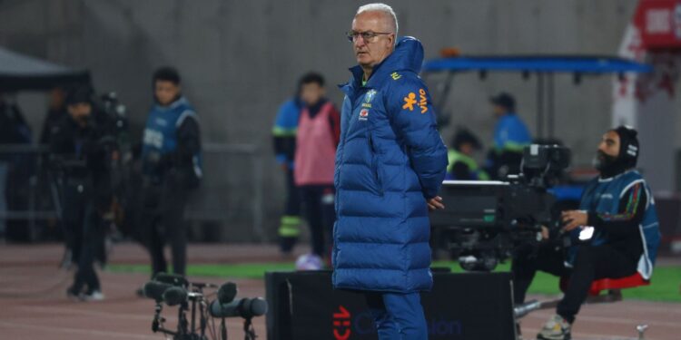 Dorival confirma titulares para as Eliminatórias