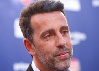 Edu Gaspar deixa cargo no Arsenal