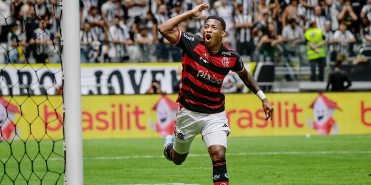 Gol de Gonzalo Plata em Flamengo x Atlético-MG