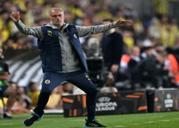 Mourinho critica a liga turca: "Se soubesse que era assim..."