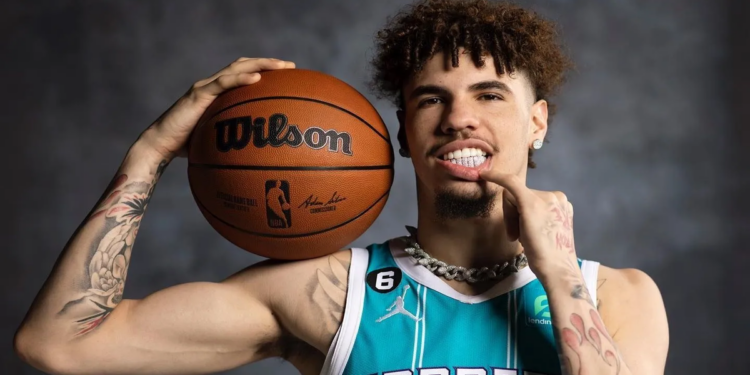 LaMelo Ball fora dos Hornets? Ex-jogador sugere mudança