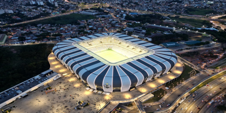 Cambistas cobram mais de R$ 2000 no ingresso da Copa do Brasil