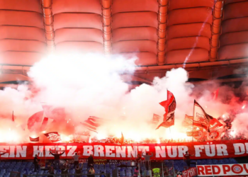 Bayern de Munique é multado por conta de sua torcida; Entenda