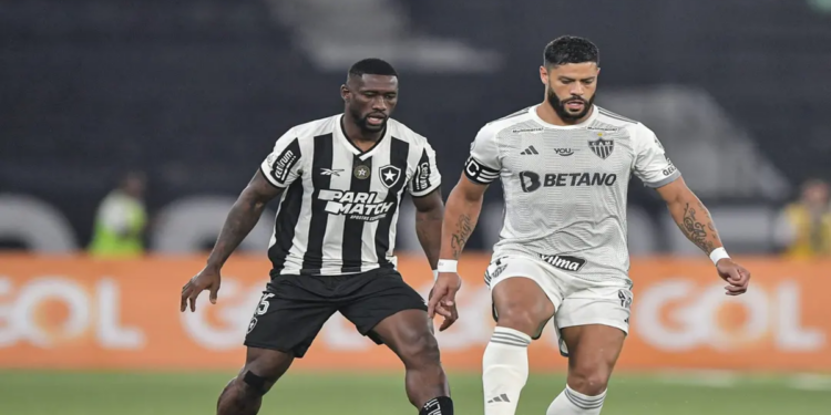 Desfalques e prováveis escalações para Atlético x Botafogo; Veja