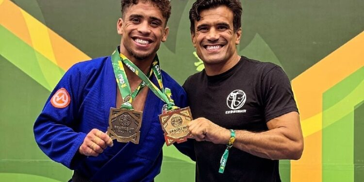 Kennedy Maciel é filho do multicampeão mundial de Jiu-Jitsu Rubens Charles “Cobrinha” - Foto: arquivo pessoal