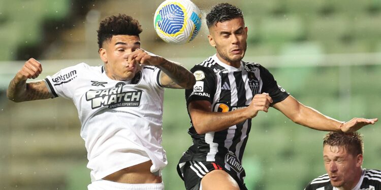 Atlético-MG e Botafogo entram em campo pela Libertadores.