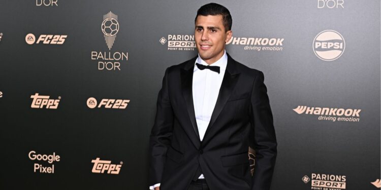 Rodri coloca Vini Jr em outra posição na Bola de Ouro