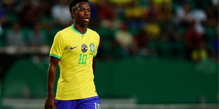 Sem Rodrygo e Neymar, que será o camisa 10 da Seleção