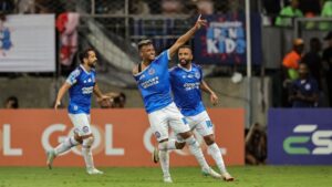 Jogadores do Bahia comemoram o gol marcado contra o Palmeiras, em partida válida pelo Brasileirão 2024