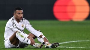 Kylian Mbappé, do Real Madrid, durante jogo contra a Atalanta, válido pela Champions League