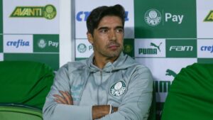 Abel Ferreira, treinador do Palmeiras, durante partida contra o Bahia, válida pelo Brasileirão
