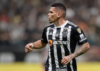 Paulinho, do Atlético-MG, durante jogo contra o San Lorenzo