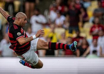 Veja como foi o jogo de despedida de Adriano Imperador, o eterno Didico